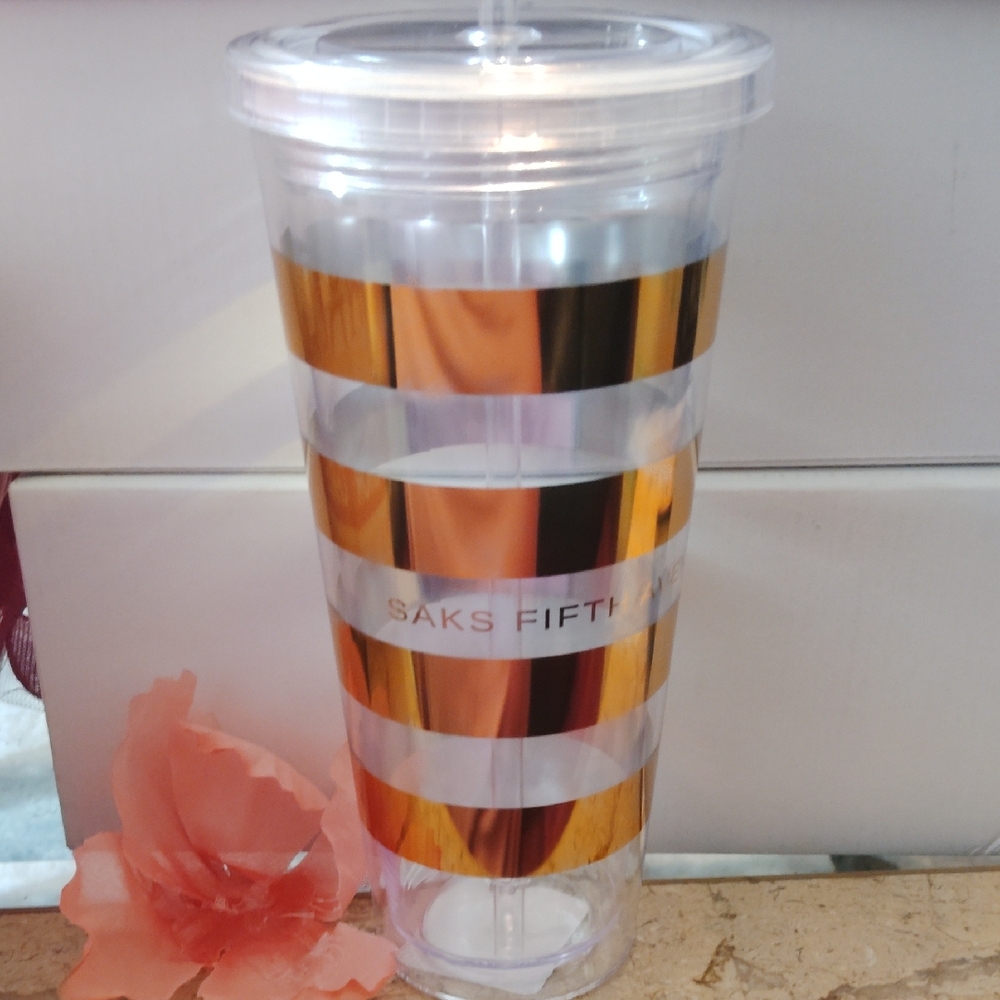 Original Saks Fifth Avenue Gold Striped Clear Tumbler